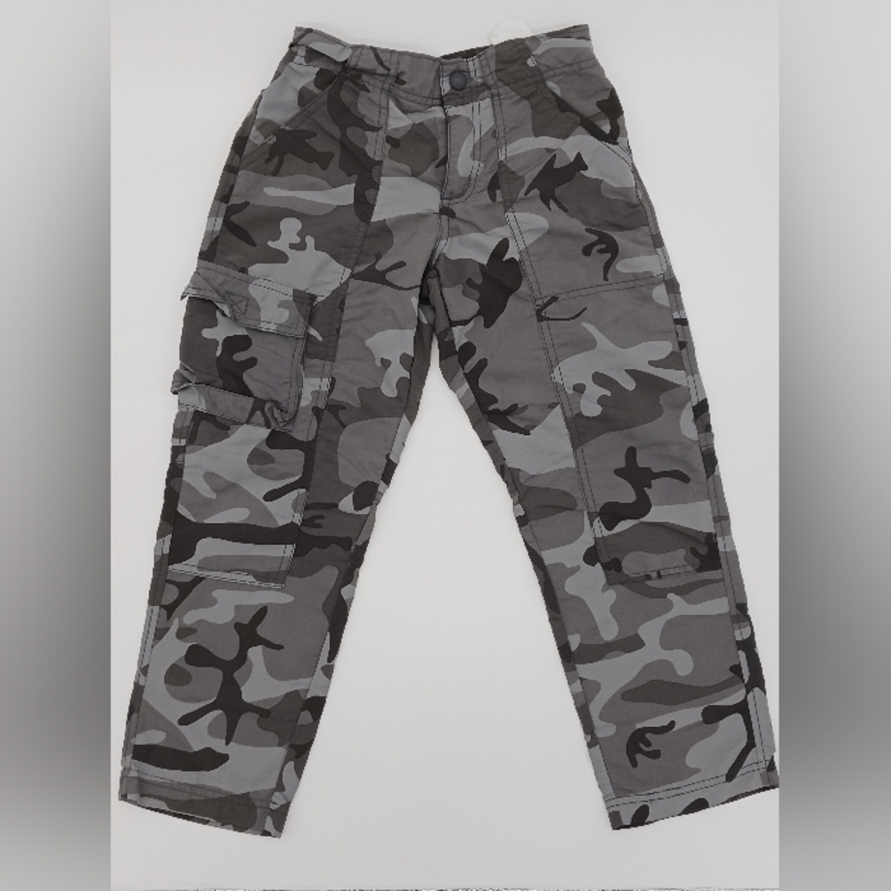 Patagonia Grey Camo Lightweight Cargo Pants (Size Small)